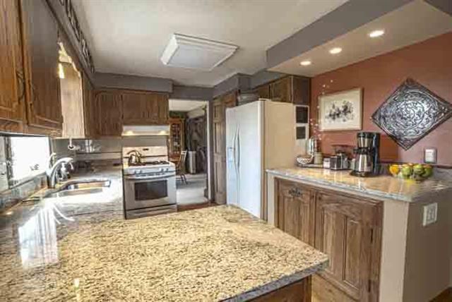 8230 E 600 N, Churubusco, IN 46723 photo 3