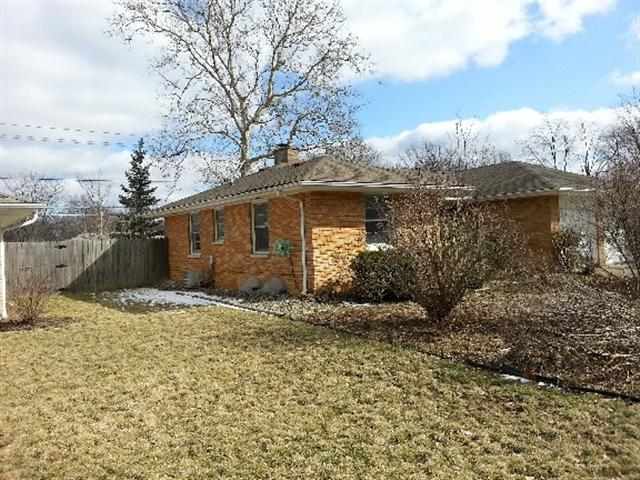 4019 Wenonah Ln, Fort Wayne, IN 46809 photo 2