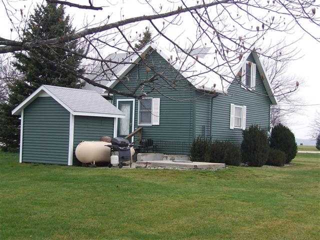 7909 N Old Fort Wayne Rd, Huntington, IN 46750 photo 4