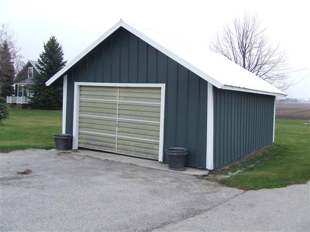 7909 N Old Fort Wayne Rd, Huntington, IN 46750 photo 2