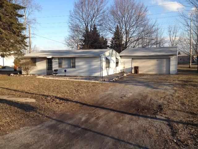1025 W Ensley Ave, Auburn, IN 46706 photo 1