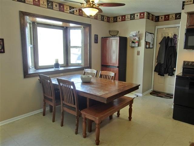 2819 Poinsette Dr, Fort Wayne, IN 46808 photo 5