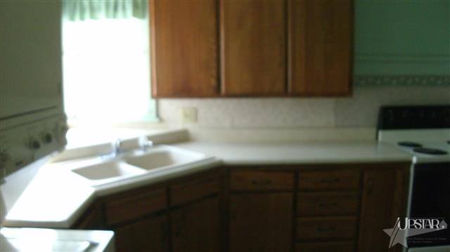 8817 Decatur Rd, Fort Wayne, IN 46816 photo 2