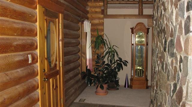 14537 E Tillman Rd, Fort Wayne, IN 46816 photo 5
