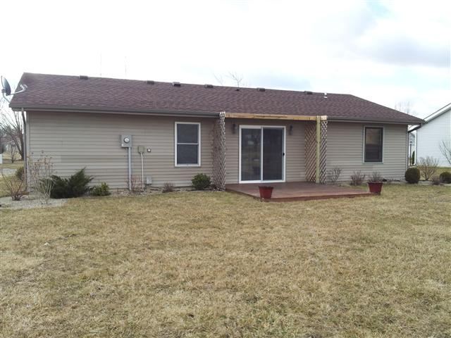85 W Honeysuckle Ln, Decatur, IN 46733 photo 3