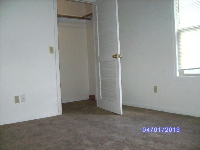 2404 Winch St, Fort Wayne, IN 46803 photo 10