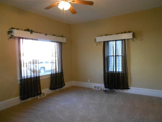 318 Garfield St, Huntington, IN 46750 photo 9