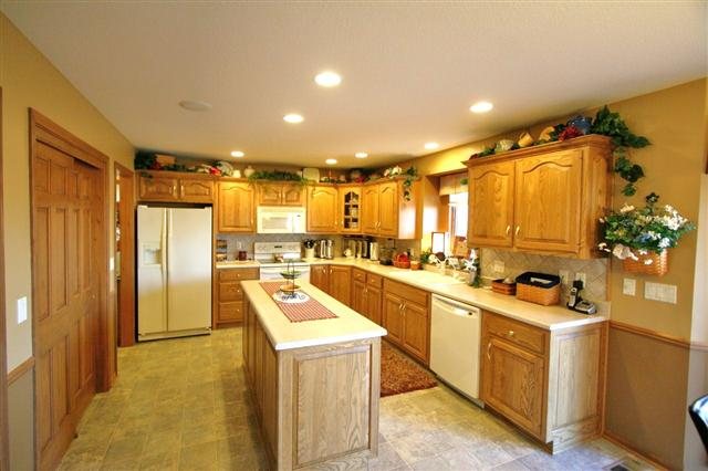 14835 Harbourside Ct, Fort Wayne, IN 46814 photo 9