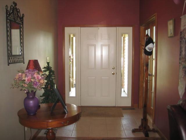 1170 Fawncrest Ct, Bluffton, IN 46714 photo 3