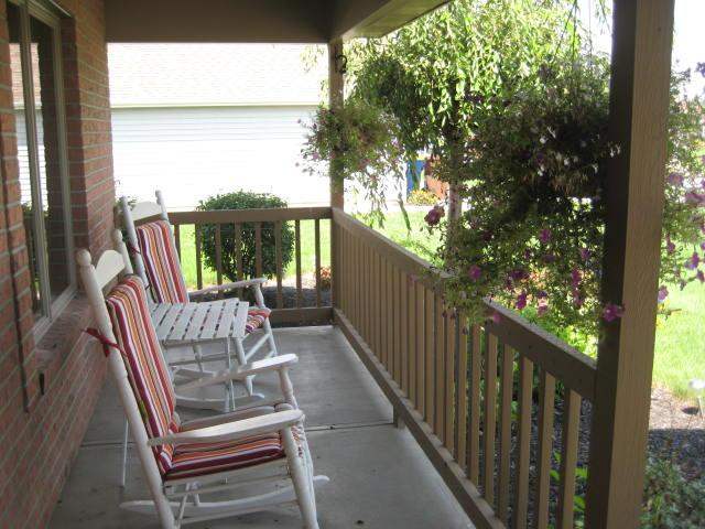 1170 Fawncrest Ct, Bluffton, IN 46714 photo 2