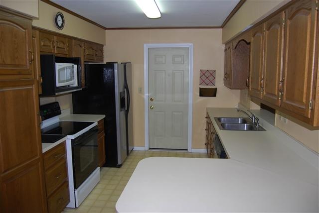 950 N County Line Rd, Markle, IN 46770 photo 5