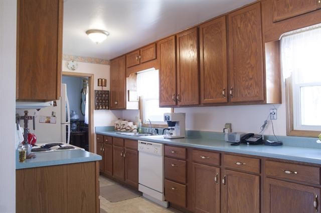 8013 Sunny Ln, Fort Wayne, IN 46835 photo 4
