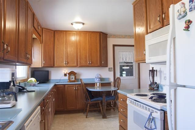 8013 Sunny Ln, Fort Wayne, IN 46835 photo 5