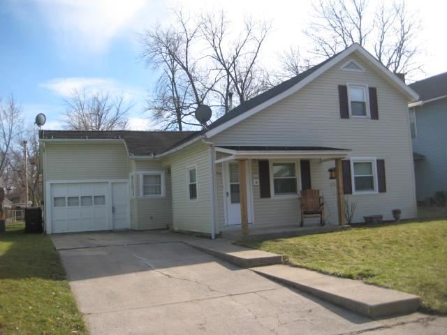 516 W Central Ave, Bluffton, IN 46714 photo 2