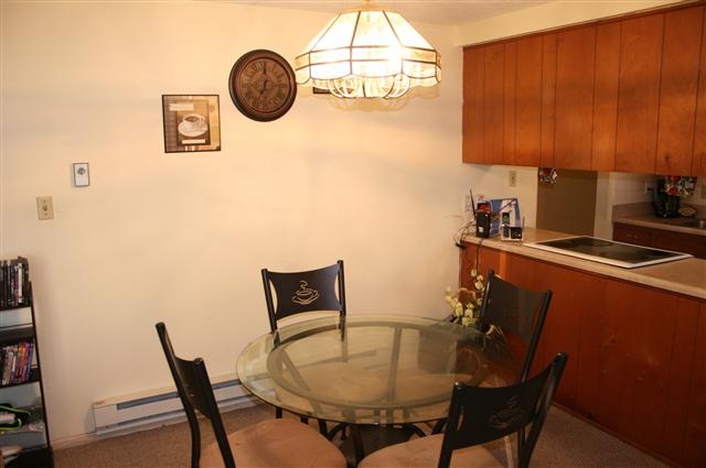 2605 Regal Ct, Fort Wayne, IN 46815 photo 9
