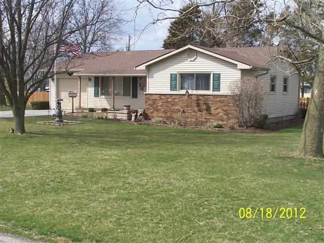 210 W Andrews St, Monroe, IN 46772 photo 6