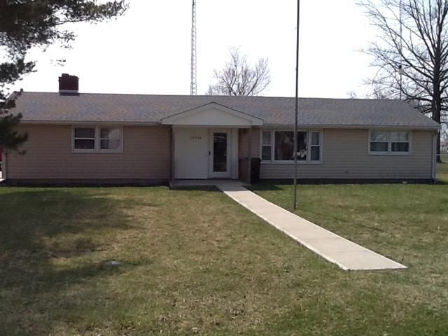 22536 Stenger St, Woodburn, IN 46797 photo 2