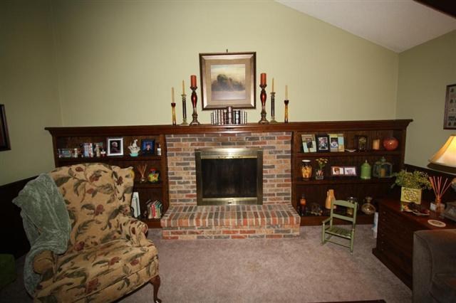 3431 Jasper Ln, Fort Wayne, IN 46816 photo 8