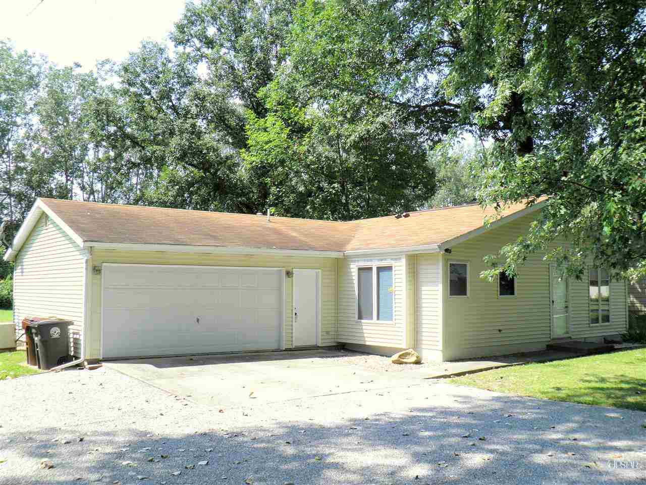 4730 Liggett Dr, Fort Wayne, IN 46809 photo 1
