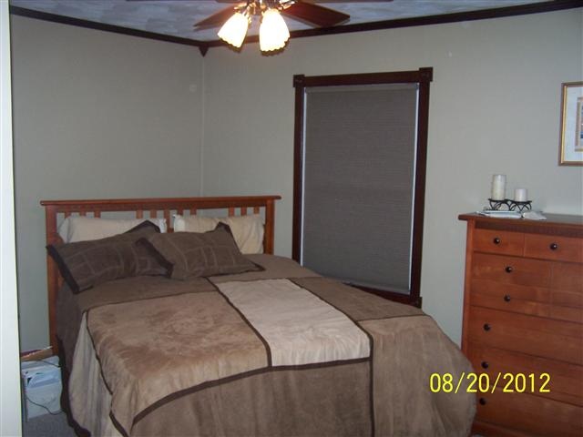 518 E Central Ave, Bluffton, IN 46714 photo 5