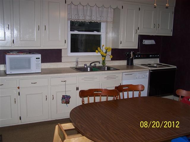 518 E Central Ave, Bluffton, IN 46714 photo 4