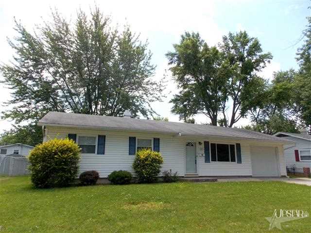 2211 Maplewood Rd, Fort Wayne, IN 46819 photo 1