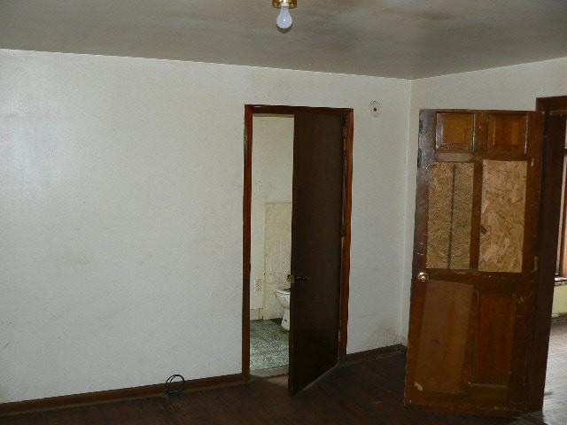 111 N Guilford St, Garrett, IN 46738 photo 4