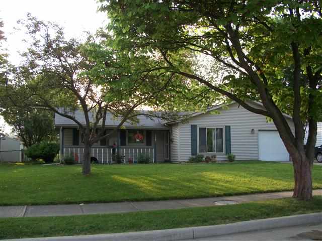 7323 Baylor Dr, Fort Wayne, IN 46819 photo 1