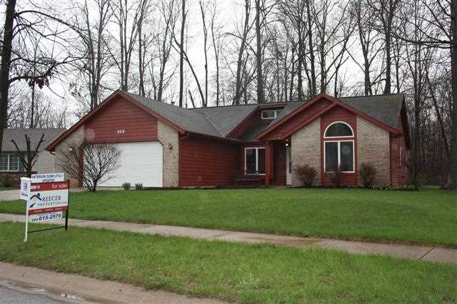 525 Windjammer Ct, Fort Wayne, IN 46819 photo 2