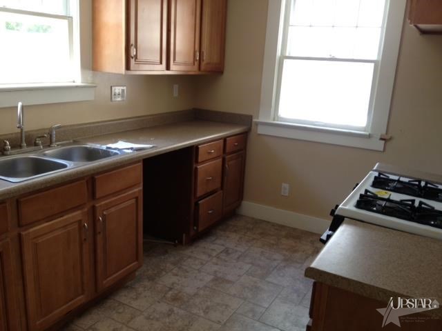 331 W Oakdale Dr, Fort Wayne, IN 46807 photo 8