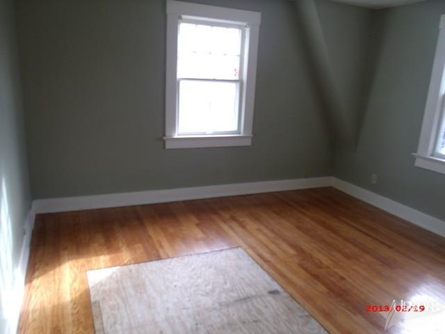 331 W Oakdale Dr, Fort Wayne, IN 46807 photo 4