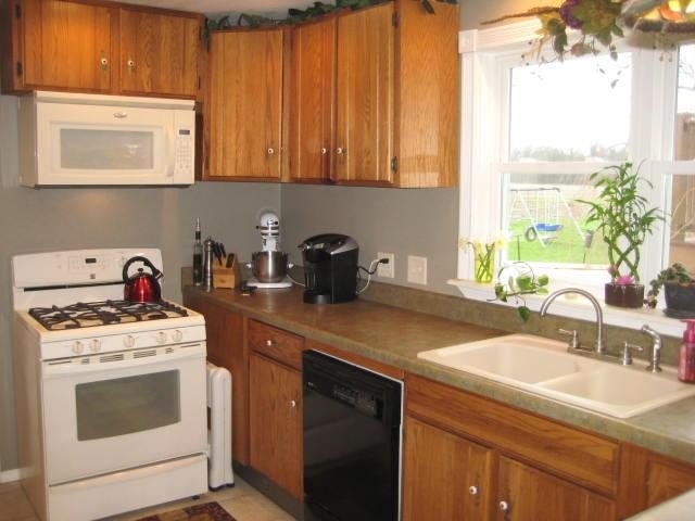 5791 E North St, Ossian, IN 46777 photo 13