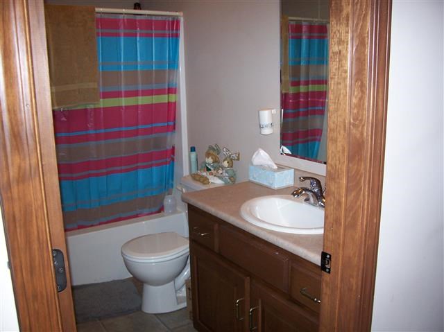 8527 Backwater Dr, Fort Wayne, IN 46818 photo 13