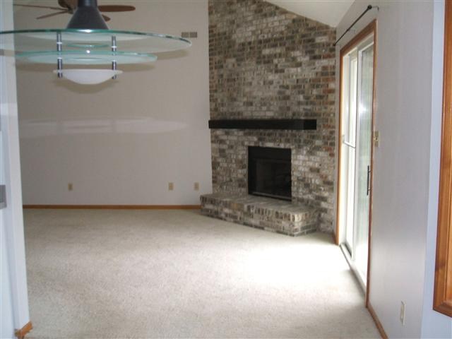 4740 Evard Rd, Fort Wayne, IN 46835 photo 4