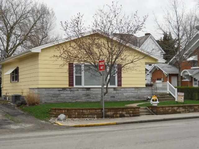 315 Jackson St, Decatur, IN 46733 photo 2