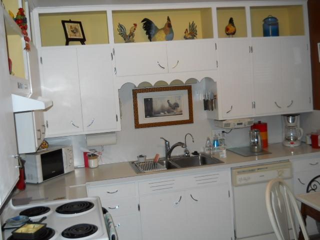 315 Jackson St, Decatur, IN 46733 photo 6
