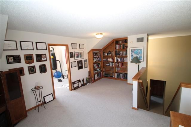2628 Bluewater Trl, Fort Wayne, IN 46804 photo 26