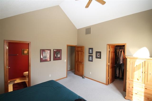 2628 Bluewater Trl, Fort Wayne, IN 46804 photo 17