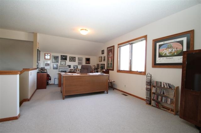 2628 Bluewater Trl, Fort Wayne, IN 46804 photo 24