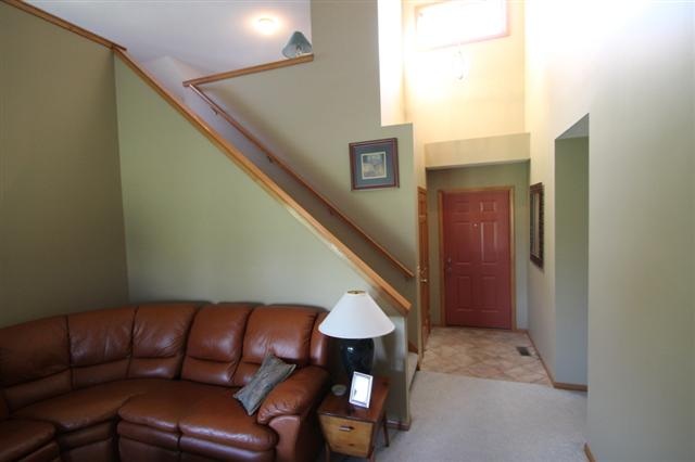 2628 Bluewater Trl, Fort Wayne, IN 46804 photo 8