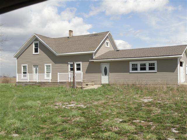 24011 Hoagland Rd, Monroeville, IN 46773 photo 1
