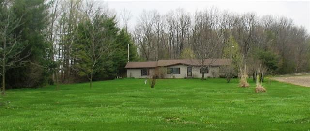 5001 W 850 S, Geneva, IN 46740 photo 1