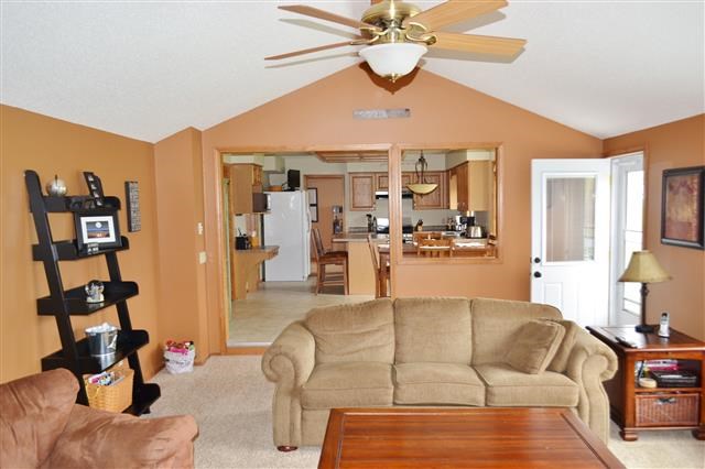 208 White Field Dr, Fort Wayne, IN 46804 photo 12