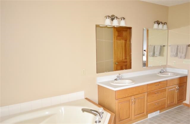 208 White Field Dr, Fort Wayne, IN 46804 photo 16