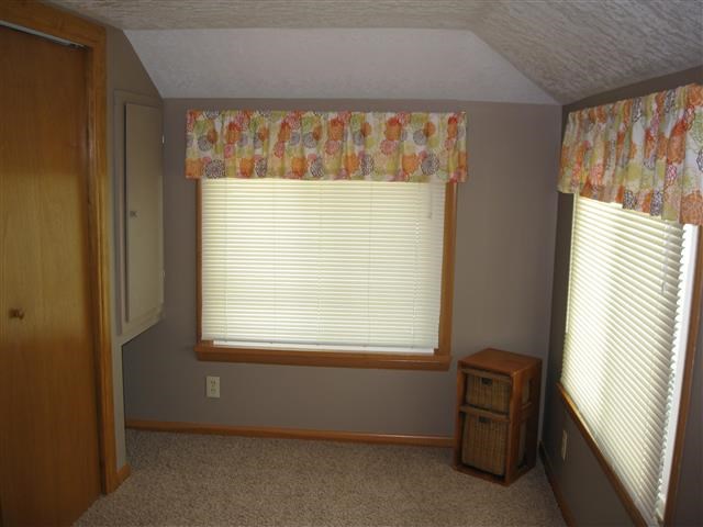 5880 N Center St, Columbia City, IN 46725 photo 12