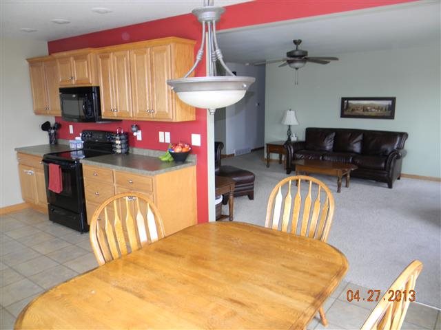 703 W Union St, Ligonier, IN 46767 photo 6