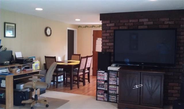 1827 Coronet Dr, Fort Wayne, IN 46815 photo 3