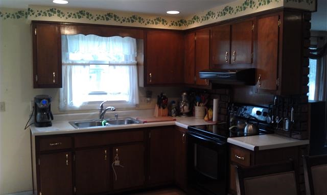 1827 Coronet Dr, Fort Wayne, IN 46815 photo 2
