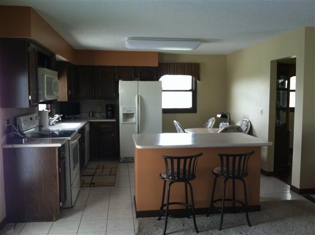 8725 E Diane Dr, Ossian, IN 46777 photo 2