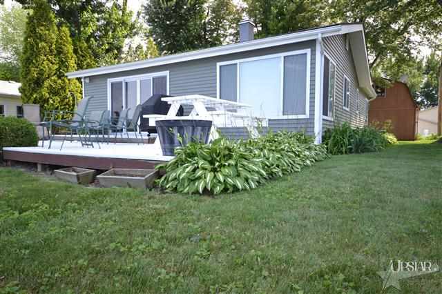 640 Lane 275 Turkey Lk, Hudson, IN 46747 photo 2